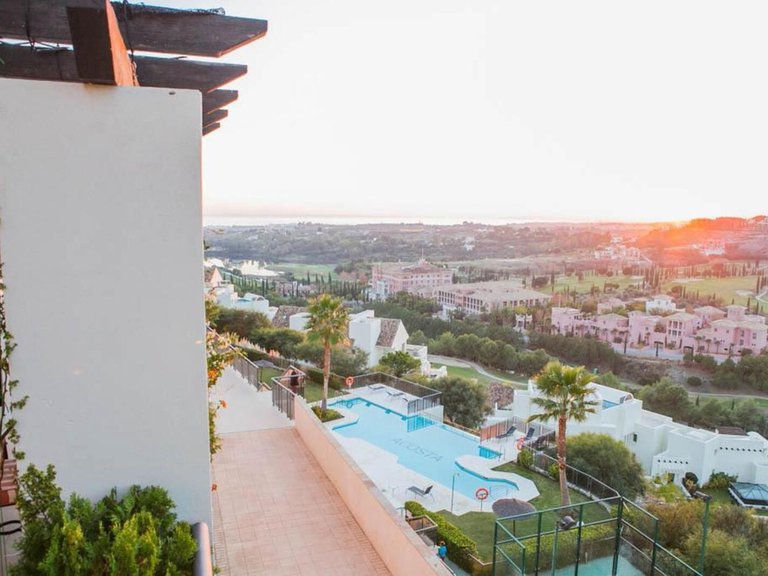 Apartment for Sale in Benahavís, Malaga 1