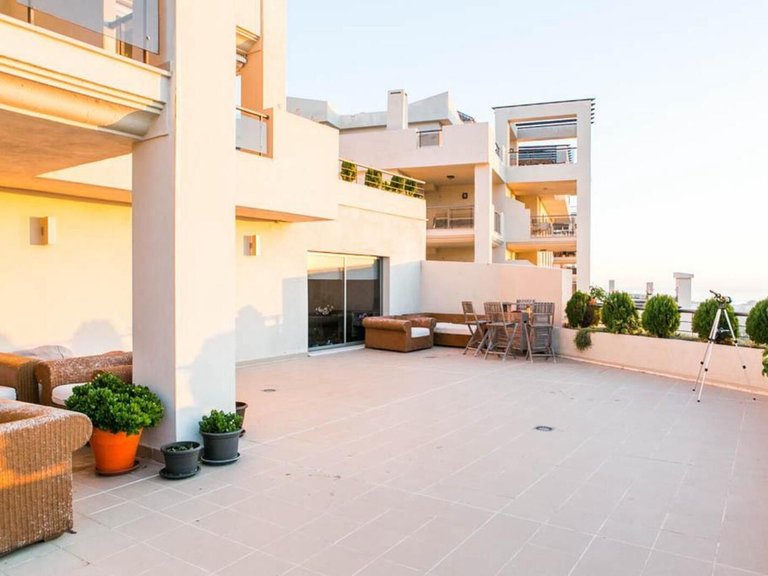 Apartment for Sale in Benahavís, Malaga 15