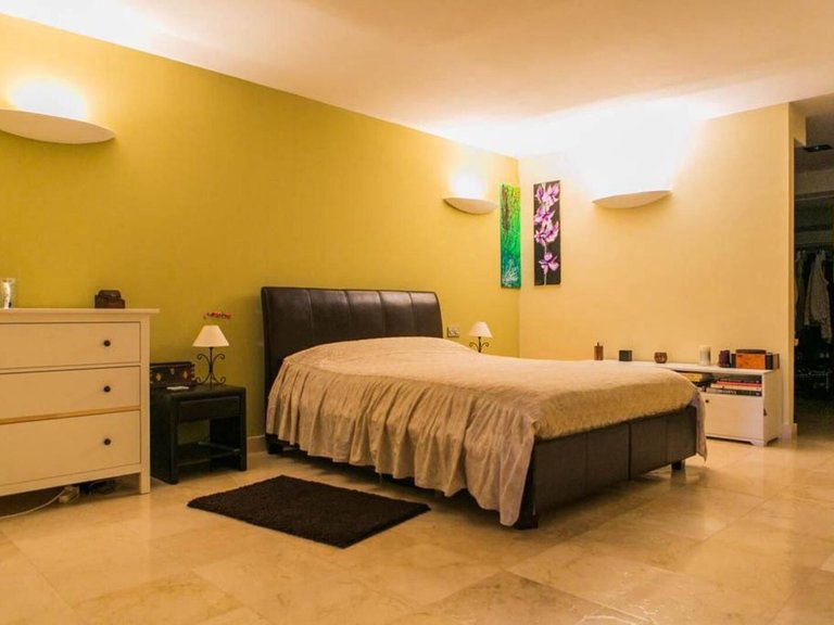 Apartment for Sale in Benahavís, Malaga 17