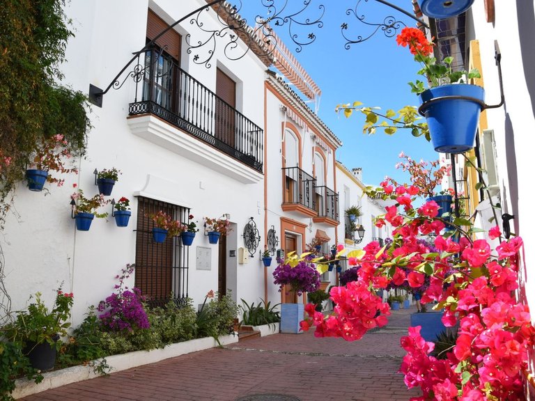 Apartment for Sale in Estepona, Malaga 16