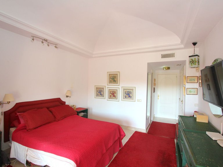 Apartment for Sale in Elviria, Malaga 36