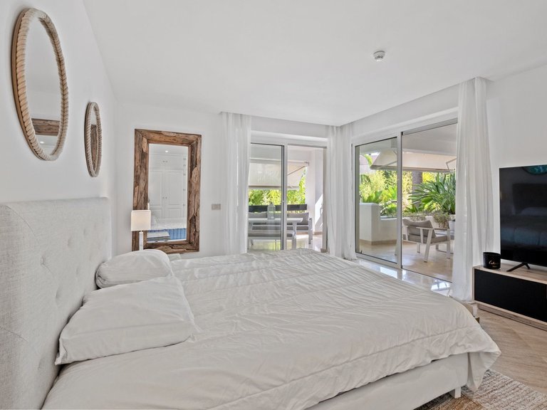 Apartment for Sale in Marbella, Malaga 10