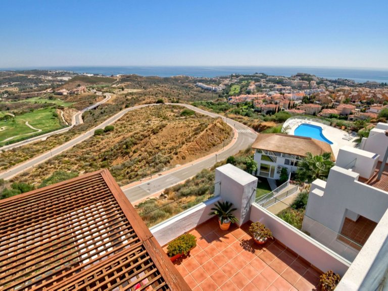 Apartment for Sale in La Cala De Mijas, Malaga 3