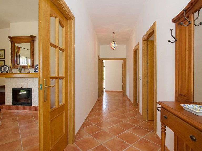Villa for Sale in Alhaurín El Grande, Malaga 14
