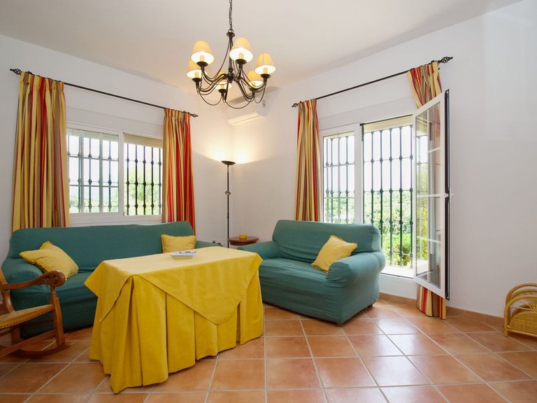Villa for Sale in Alhaurín El Grande, Malaga 15