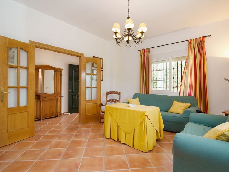 Villa for Sale in Alhaurín El Grande, Malaga 16