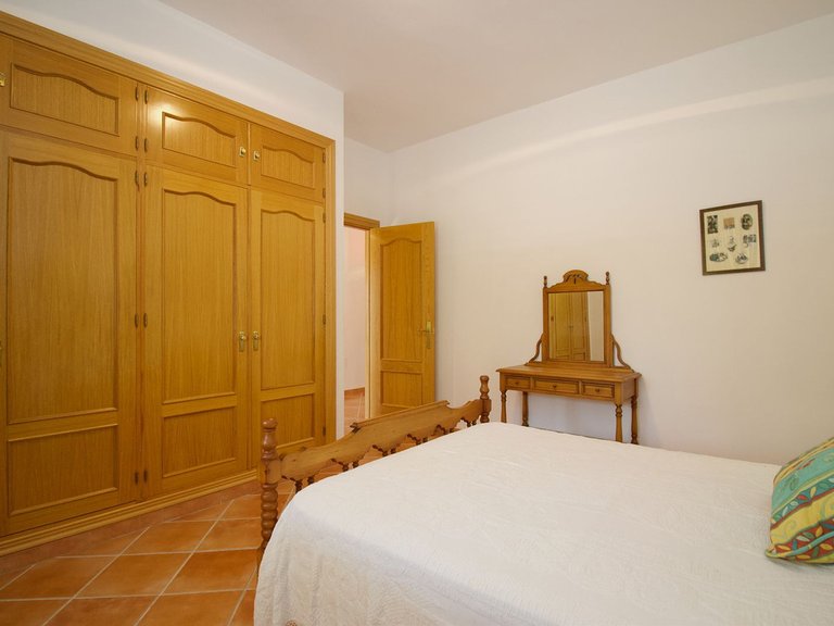 Villa for Sale in Alhaurín El Grande, Malaga 19