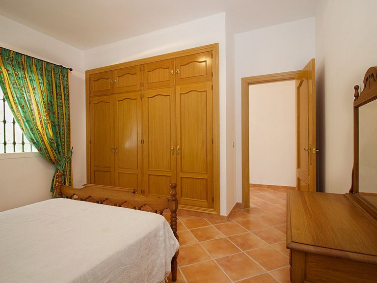 Villa for Sale in Alhaurín El Grande, Malaga 20