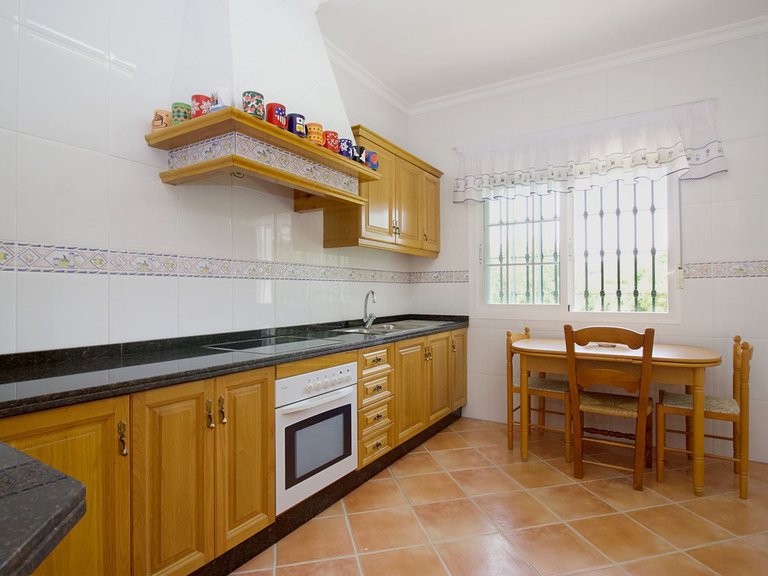 Villa for Sale in Alhaurín El Grande, Malaga 24