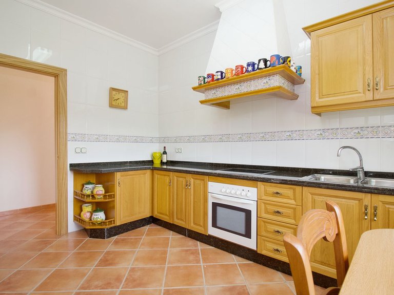 Villa for Sale in Alhaurín El Grande, Malaga 25