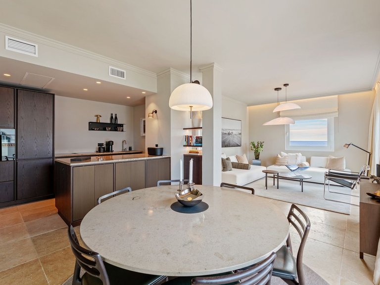 Villa for Sale in Puerto Banús, Malaga 12