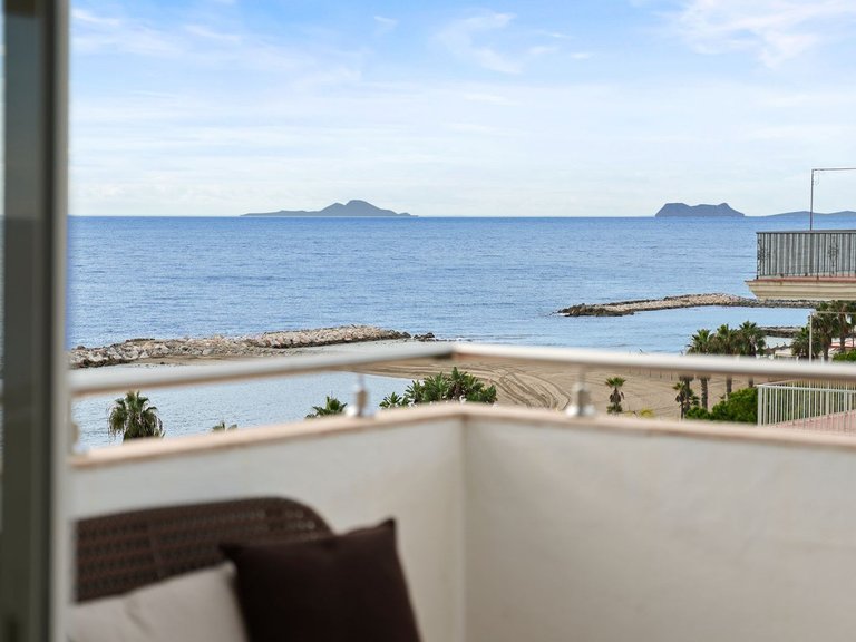 Villa for Sale in Puerto Banús, Malaga 28