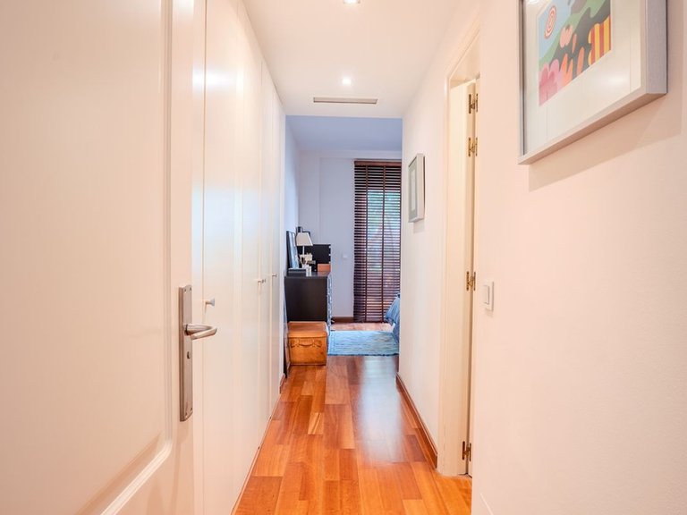 Apartment for Sale in Marbella, Malaga 15