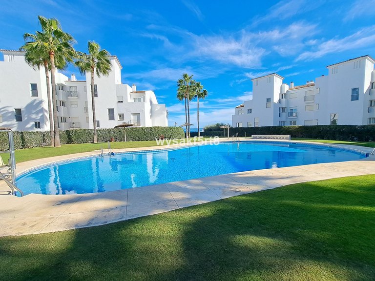 Apartment for Sale in La Duquesa, Malaga 2
