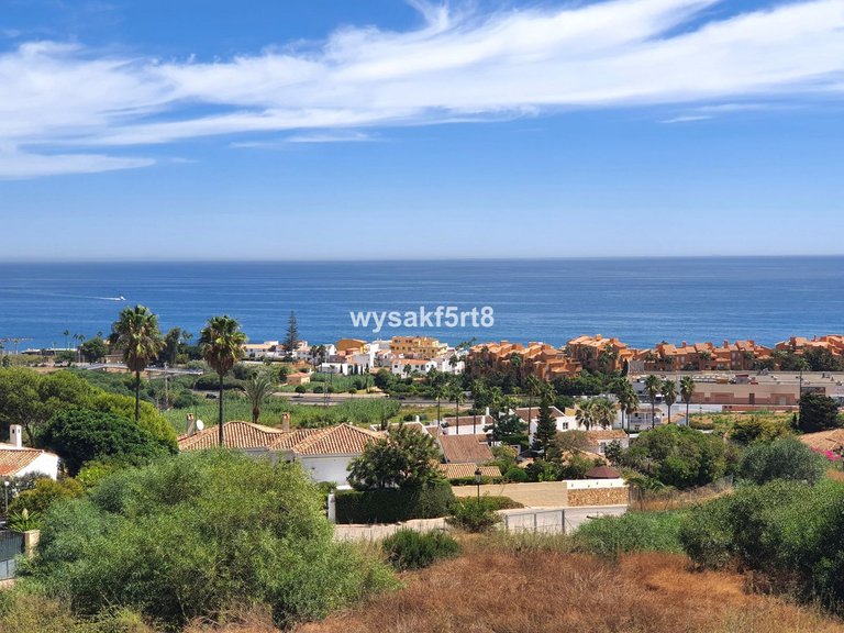 Apartment for Sale in La Duquesa, Malaga 7
