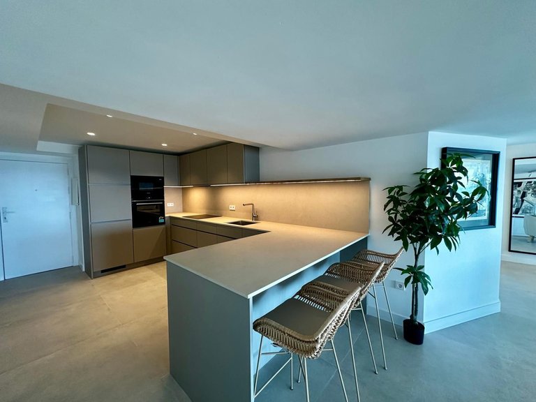 Apartment for Sale in Marbella, Malaga 18
