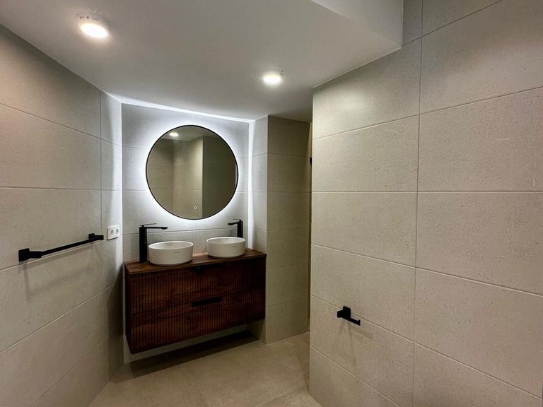 Apartment for Sale in Marbella, Malaga 32
