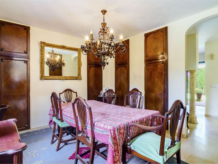 Villa for Sale in El Rosario, Malaga 15