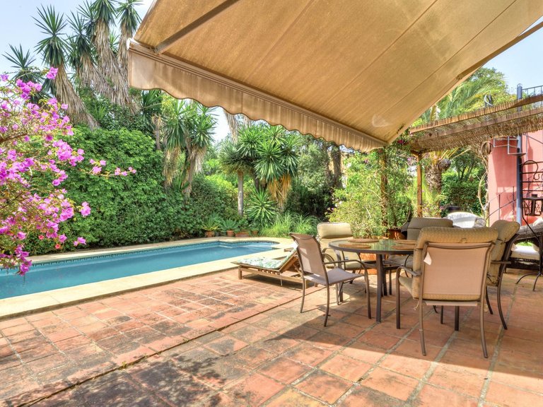 Villa for Sale in El Rosario, Malaga 6