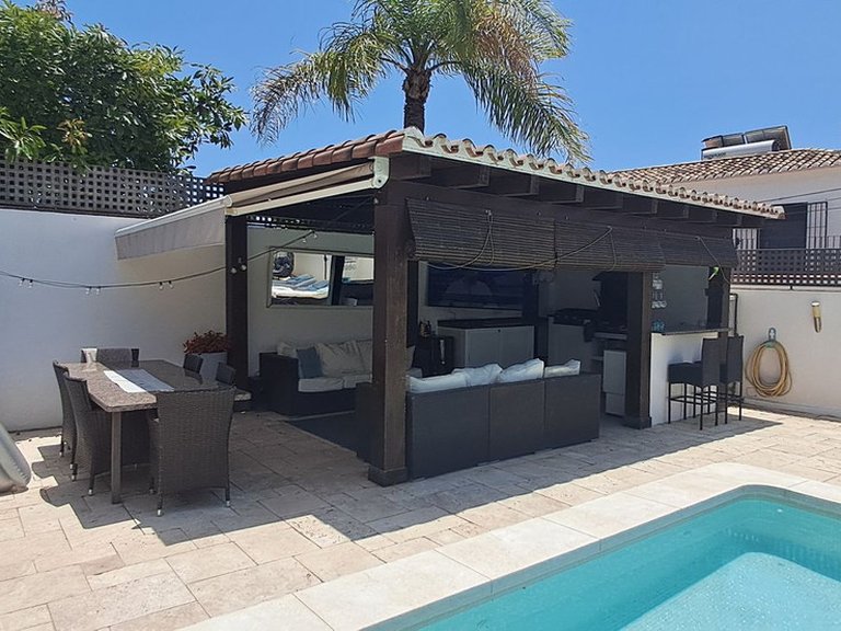 Villa for Sale in Marbella, Malaga 10