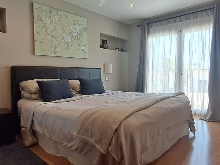 Villa for Sale in Marbella, Malaga 11