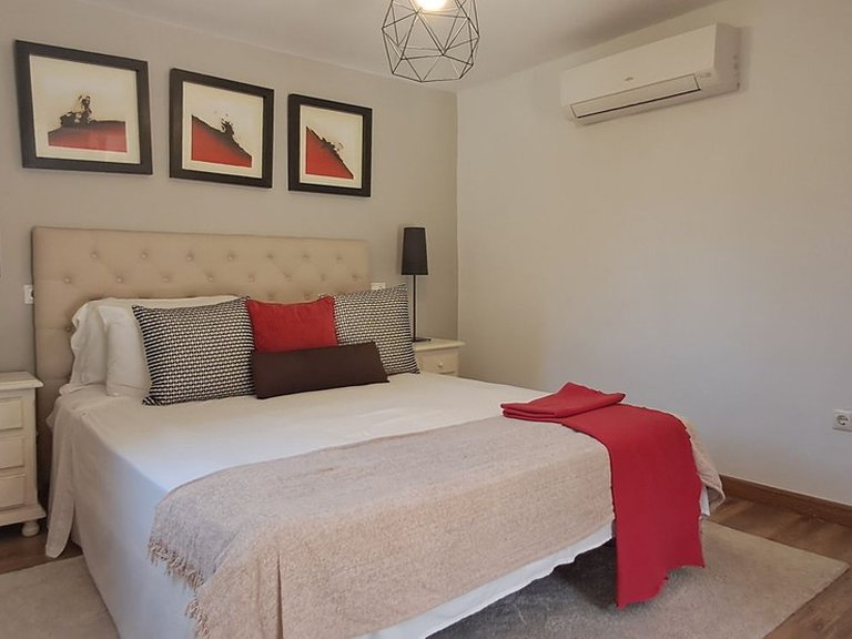 Villa for Sale in Marbella, Malaga 23
