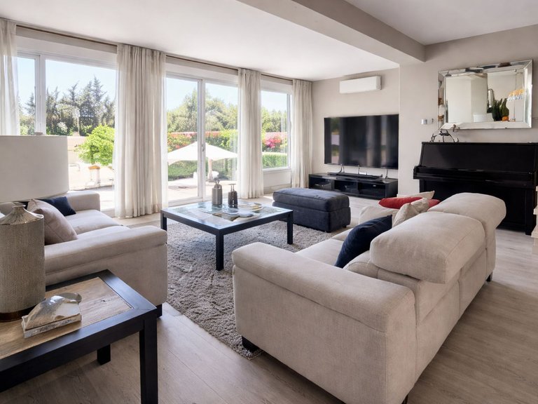 Villa for Sale in Marbella, Malaga 4