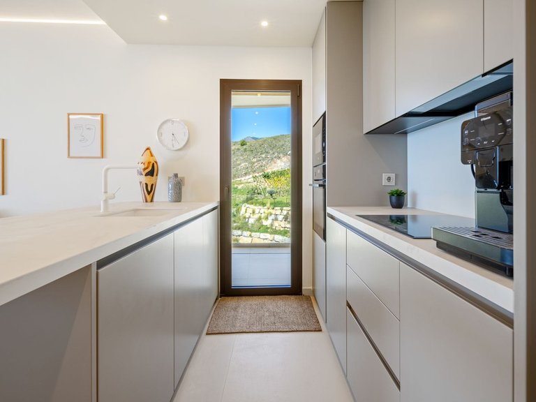 Apartment for Sale in Fuengirola, Malaga 30