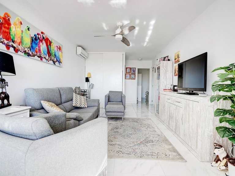 Villa for Sale in Calahonda, Malaga 4