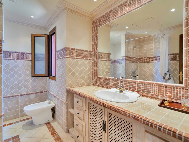 Apartment for Sale in Guadalmina Baja, Malaga 10
