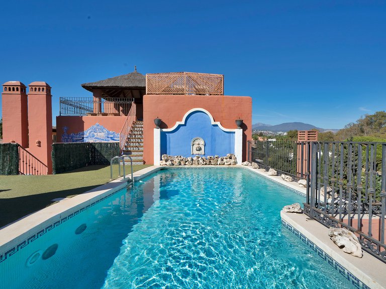 Apartment for Sale in Guadalmina Baja, Malaga 42