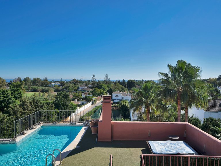 Apartment for Sale in Guadalmina Baja, Malaga 46