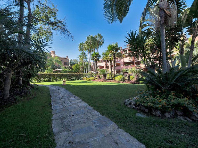 Apartment for Sale in Guadalmina Baja, Malaga 50