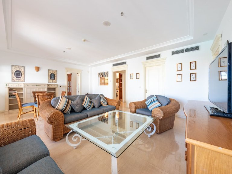 Apartment for Sale in Marbella, Malaga 7