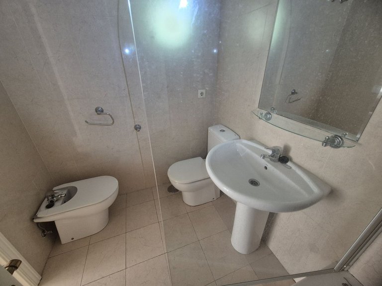 Apartment for Sale in Nueva Andalucía, Malaga 18
