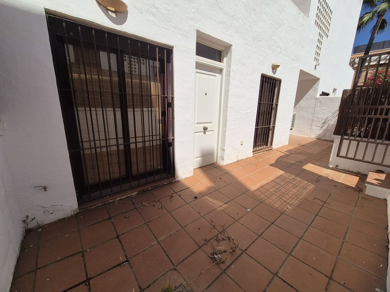 Apartment for Sale in Nueva Andalucía, Malaga 6