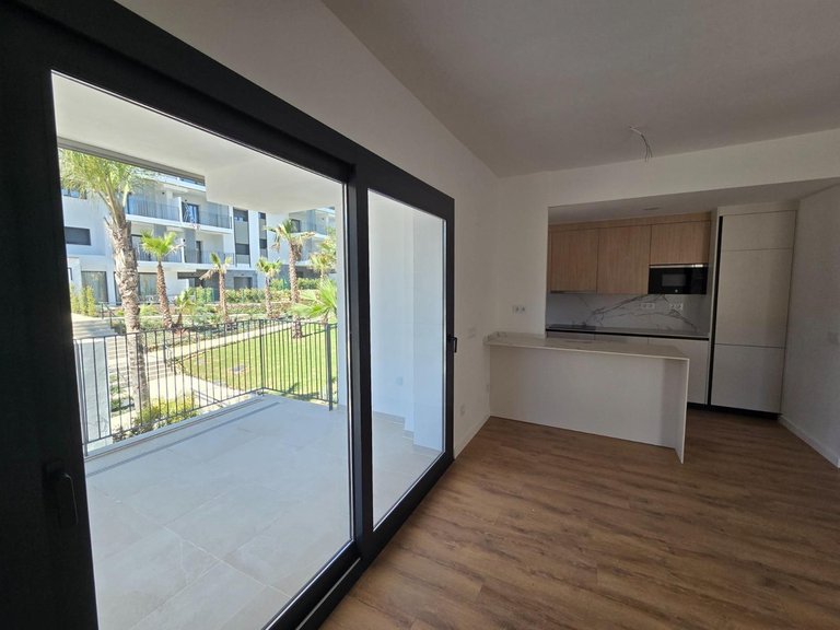 Apartment for Sale in Costa del Sol, Estepona, Malaga 11
