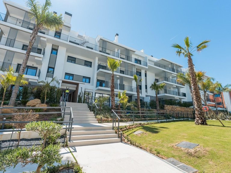Apartment for Sale in Costa del Sol, Estepona, Malaga 29