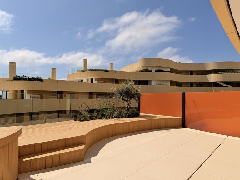 Apartment for Sale in Higueron, Malaga 1