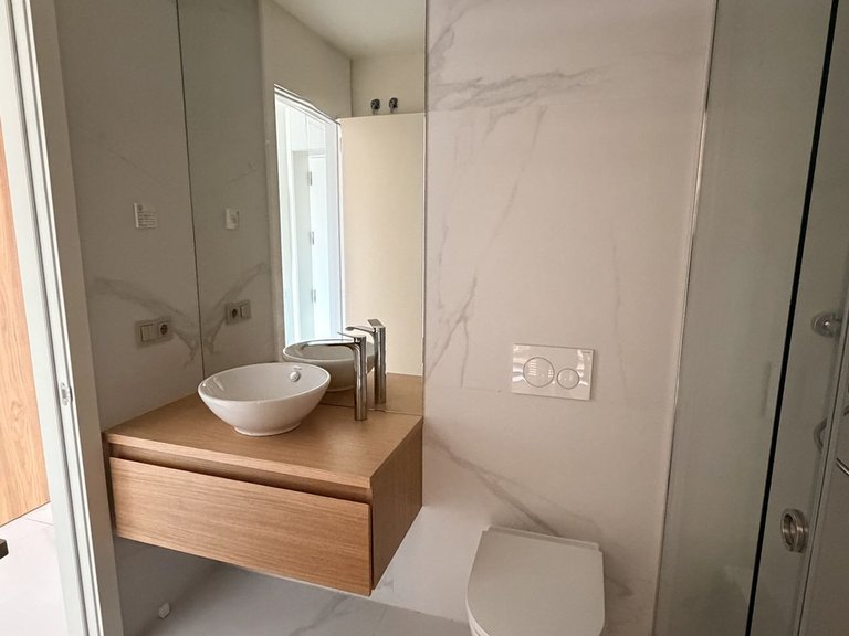 Apartment for Sale in Higueron, Malaga 10