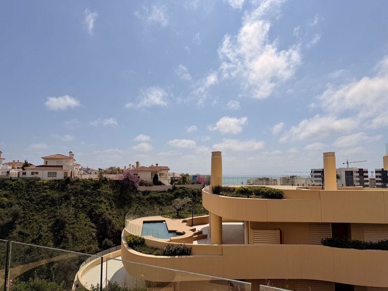 Apartment for Sale in Higueron, Malaga 17