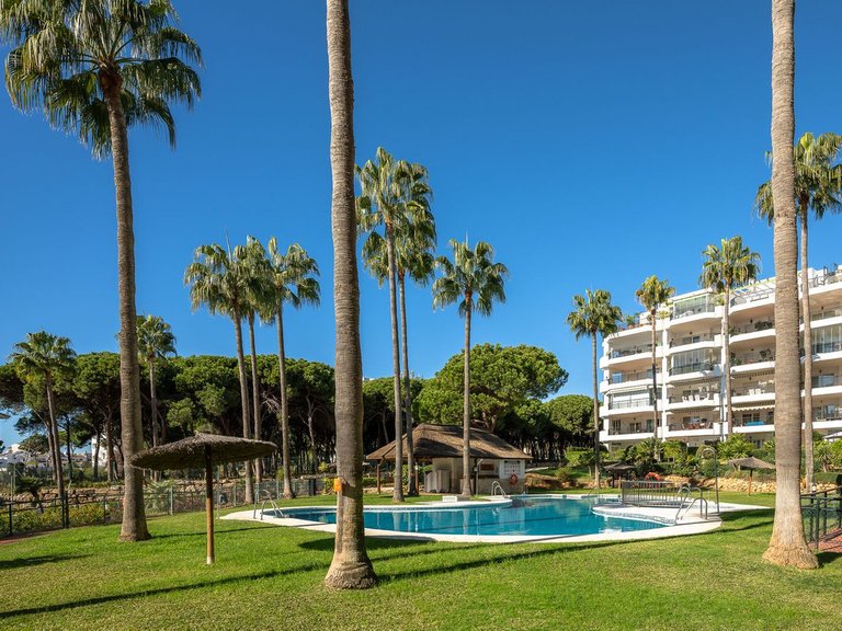 Apartment for Sale in Calahonda, Malaga 24