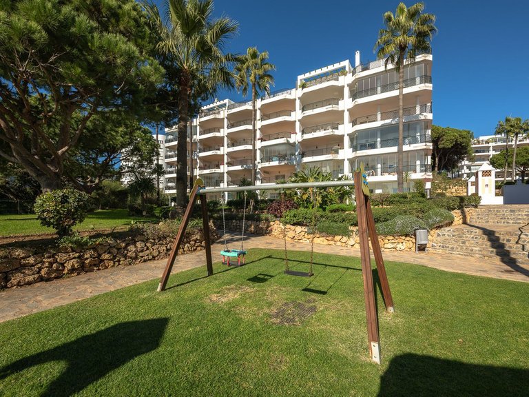 Apartment for Sale in Calahonda, Malaga 36