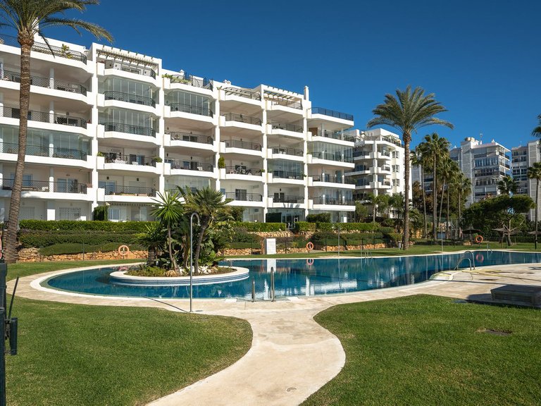 Apartment for Sale in Calahonda, Malaga 39