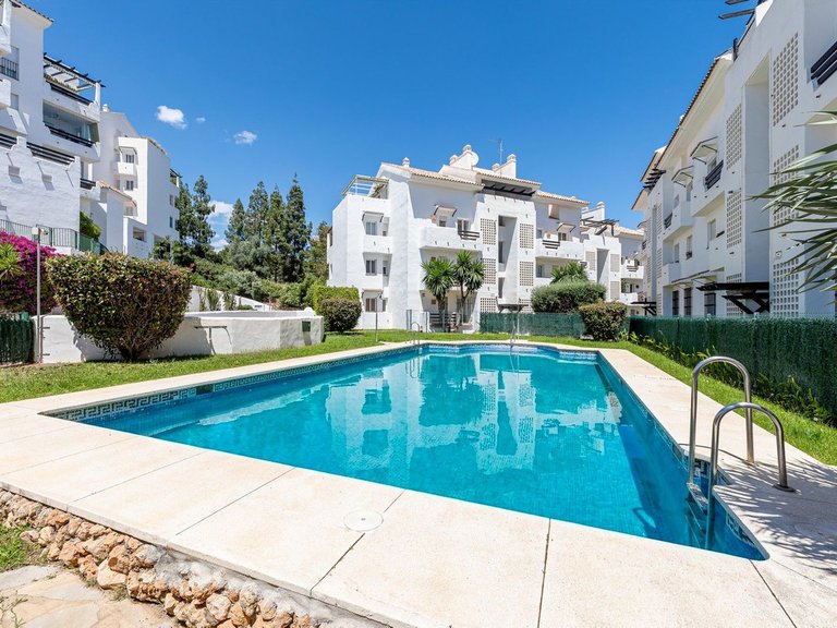 Apartment for Sale in Benalmadena Costa, Malaga 1
