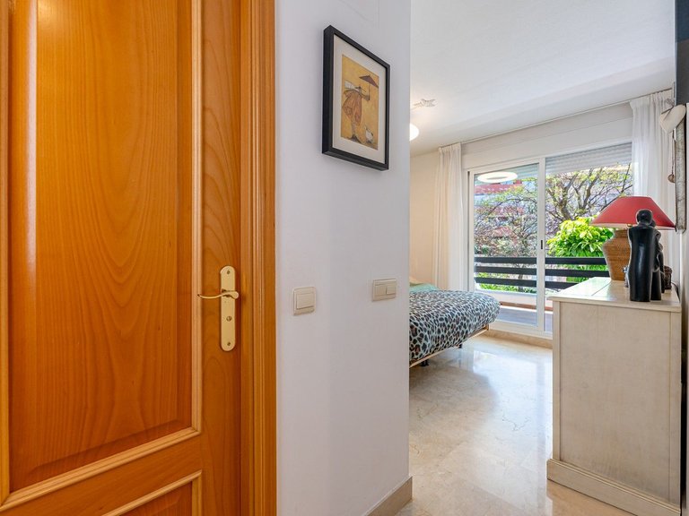 Apartment for Sale in Benalmadena Costa, Malaga 12