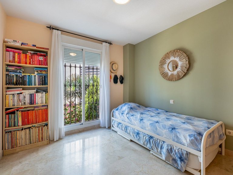 Apartment for Sale in Benalmadena Costa, Malaga 16