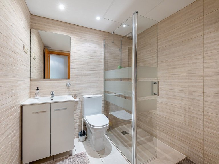 Apartment for Sale in Benalmadena Costa, Malaga 19