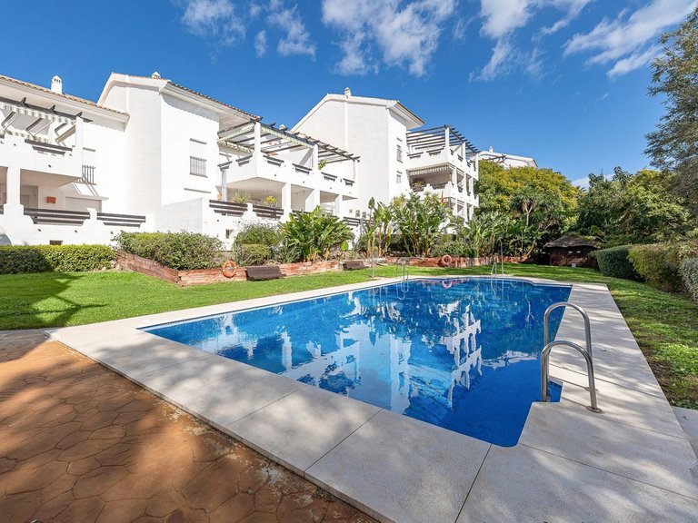 Apartment for Sale in Benalmadena Costa, Malaga 23