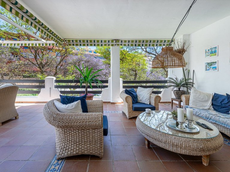 Apartment for Sale in Benalmadena Costa, Malaga 27